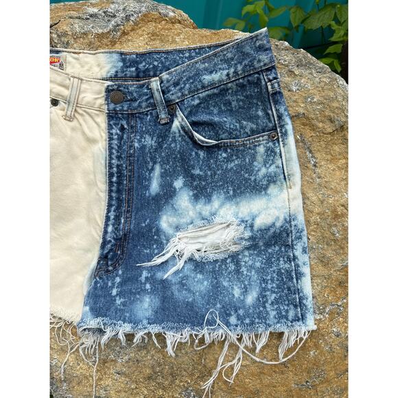 Big John Denim Distressed Shorts - Picture 2 of 6